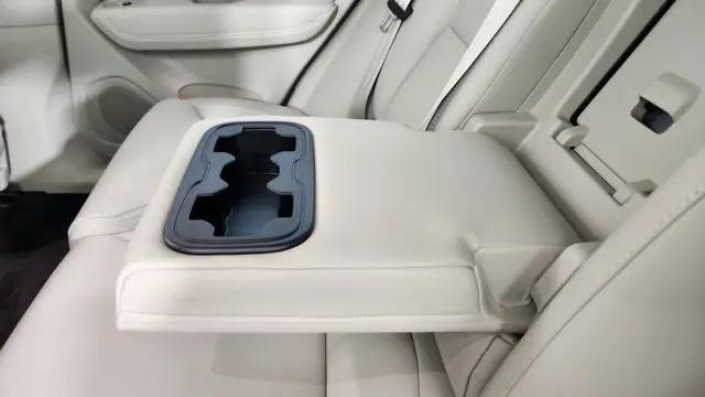 2026 Volvo XC60 Plug-In Hybrid Ultra, T8 AWD Electric/Gasoline, Dark