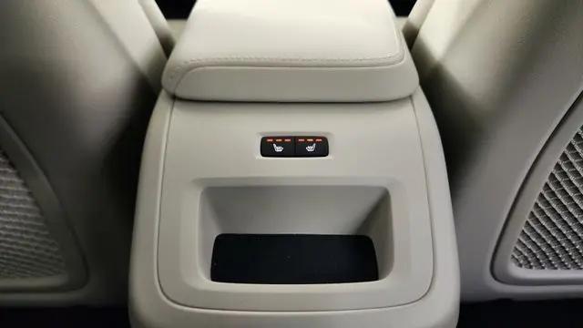 2026 Volvo XC60 Plug-In Hybrid Ultra, T8 AWD Electric/Gasoline, Dark