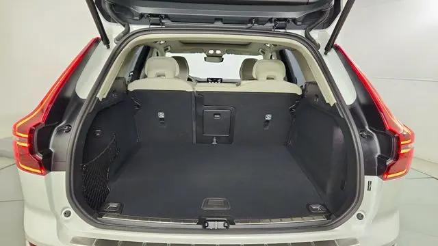 2026 Volvo XC60 Plug-In Hybrid Ultra, T8 AWD Electric/Gasoline, Dark