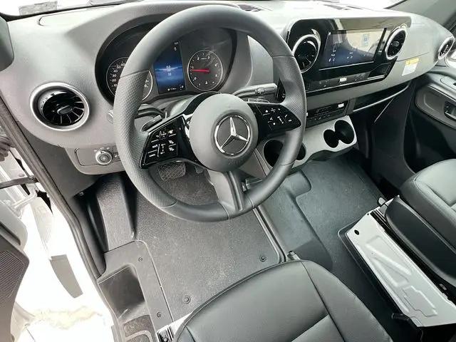 2026 Mercedes-Benz Sprinter 2500 Standard Roof 4-Cyl Diesel HO