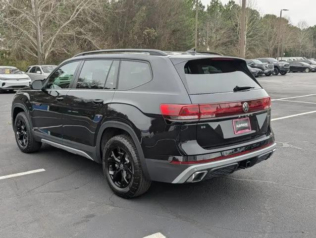 2026 Volkswagen Atlas Peak Edition