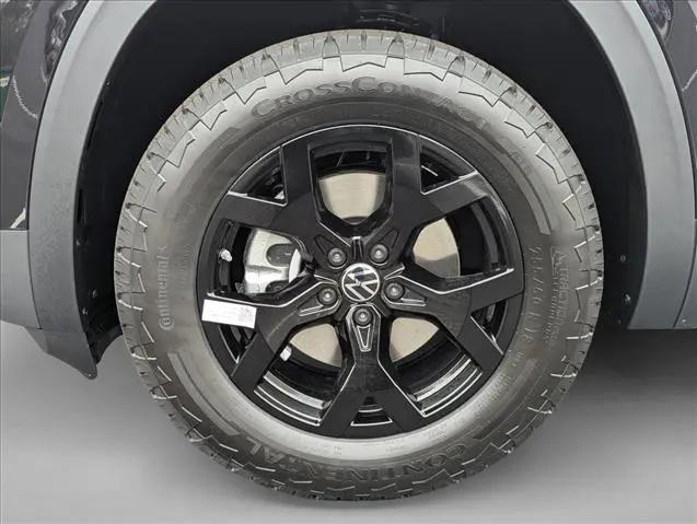 2026 Volkswagen Atlas Peak Edition