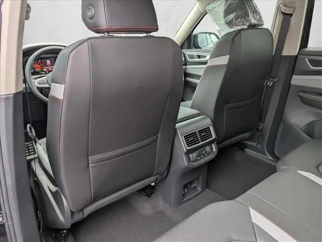 2026 Volkswagen Atlas Peak Edition