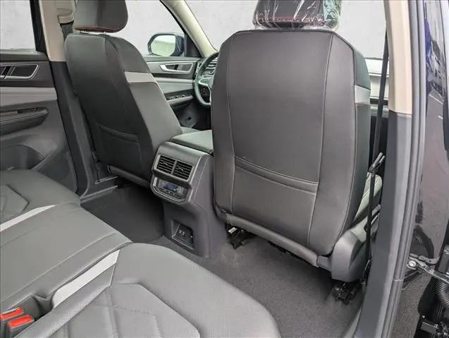 2026 Volkswagen Atlas Peak Edition