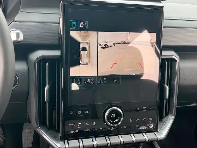 2026 GMC Acadia AT4 AWD