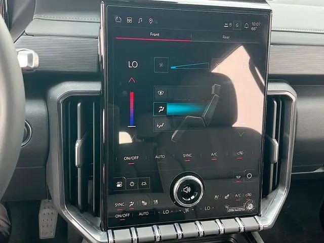 2026 GMC Acadia AT4 AWD