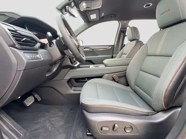 2026 GMC Acadia AT4 AWD