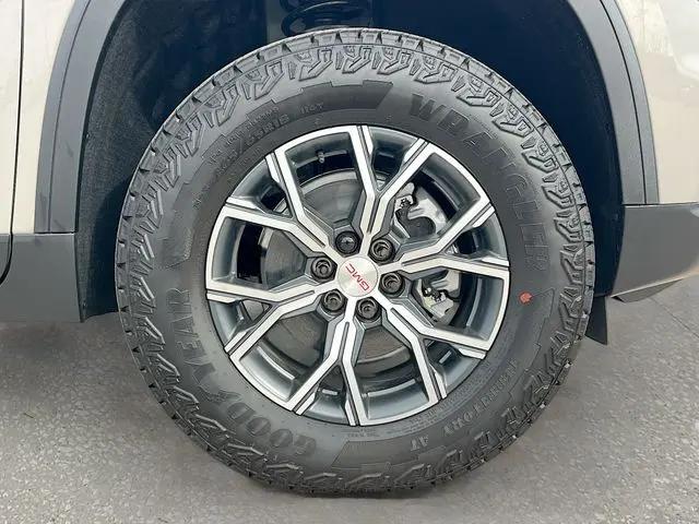 2026 GMC Acadia AT4 AWD