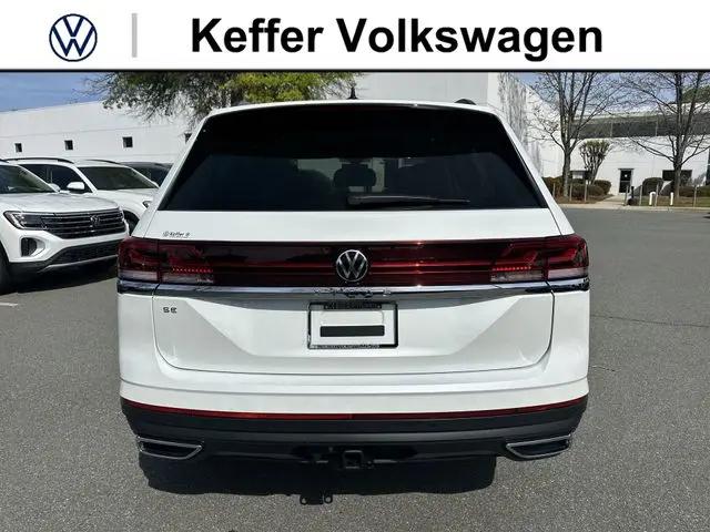 2026 Volkswagen Atlas SE with Technology
