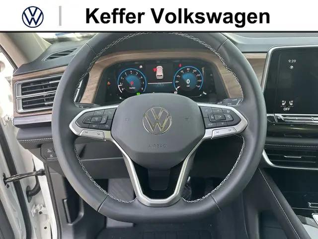2026 Volkswagen Atlas SE with Technology
