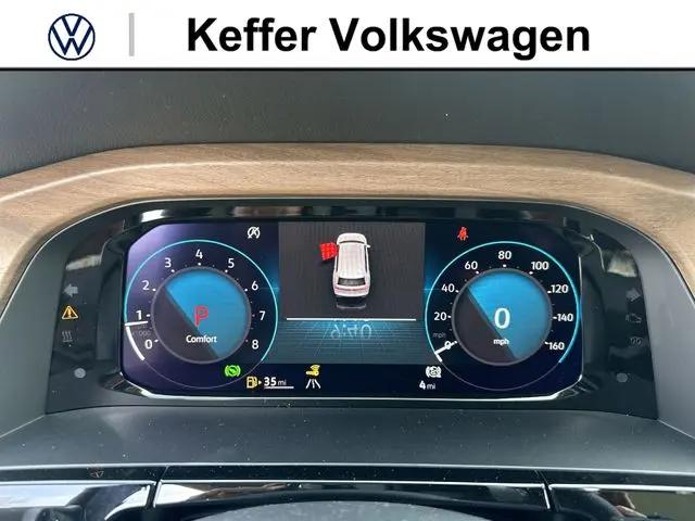 2026 Volkswagen Atlas SE with Technology