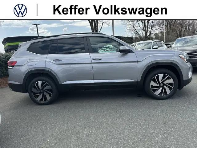 2026 Volkswagen Atlas SE with Technology