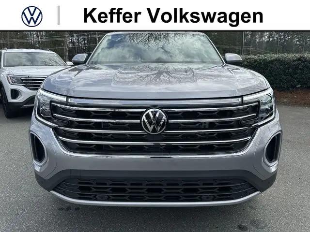 2026 Volkswagen Atlas SE with Technology