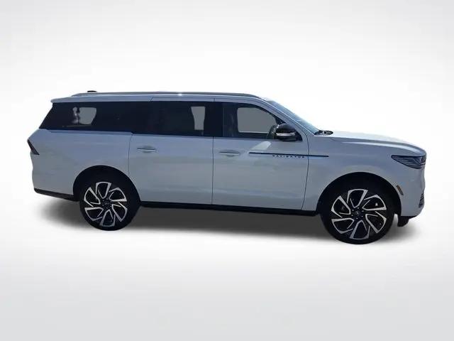 2026 Lincoln Navigator Reserve L