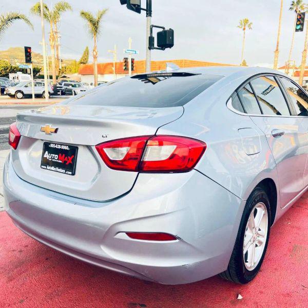 2018 Chevrolet Cruze LT Auto
