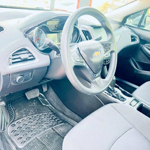 2018 Chevrolet Cruze LT Auto