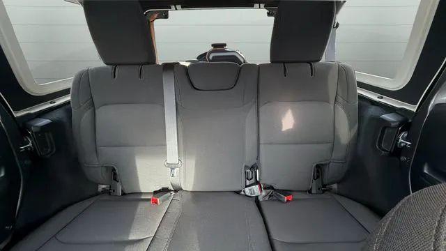 2021 Jeep Wrangler Sport Altitude 4x4