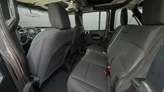 2021 Jeep Wrangler Sport Altitude 4x4