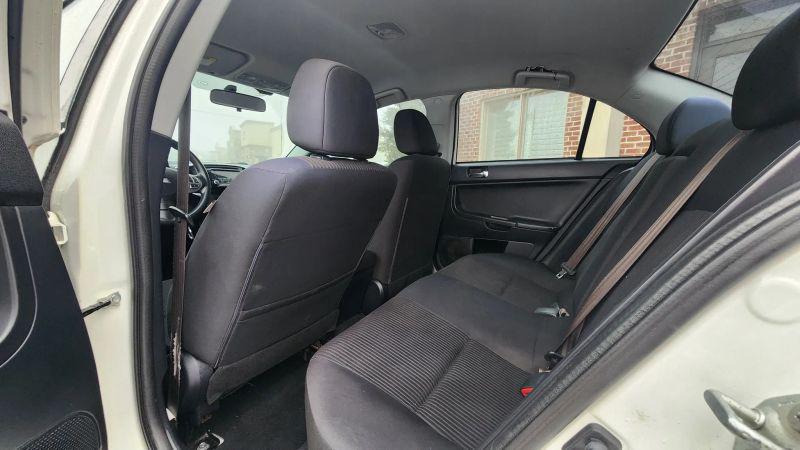 2015 Mitsubishi Lancer ES