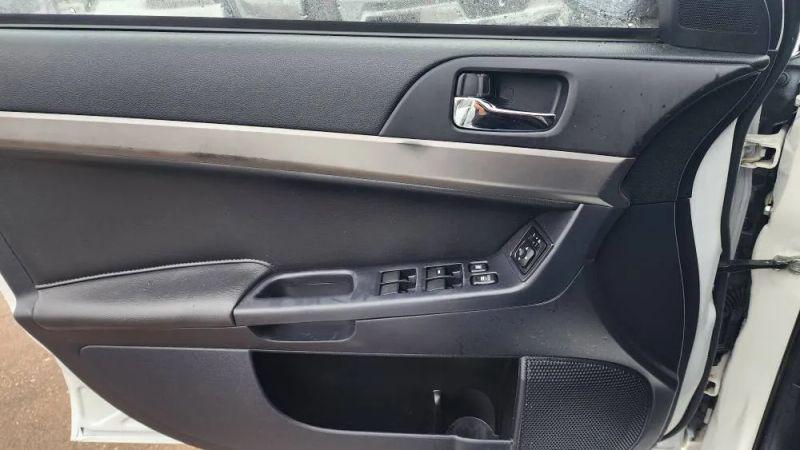 2015 Mitsubishi Lancer ES