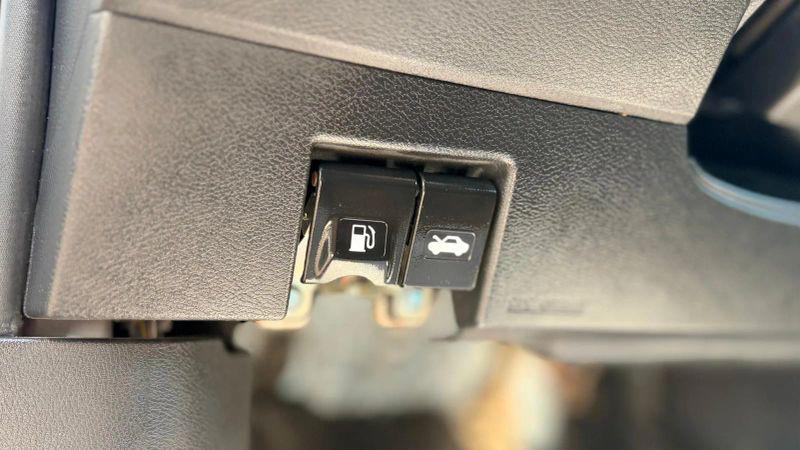 2021 Nissan Kicks S Xtronic CVT
