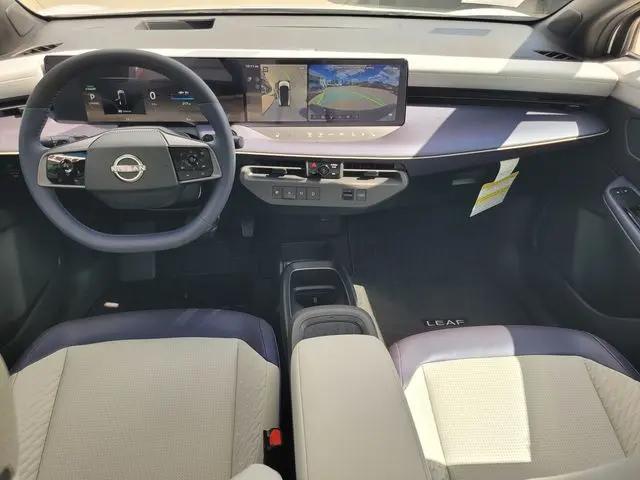 2026 Nissan LEAF PLATINUM+