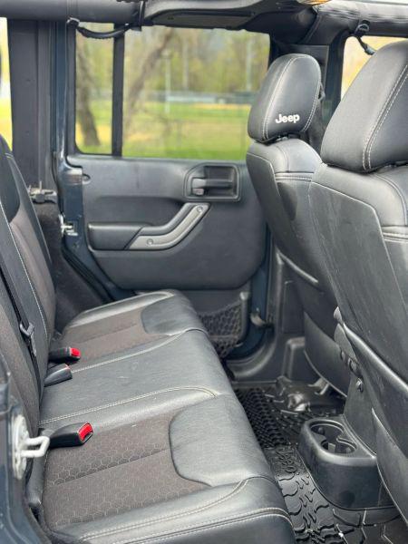 2018 Jeep Wrangler JK Unlimited Freedom Edition 4x4