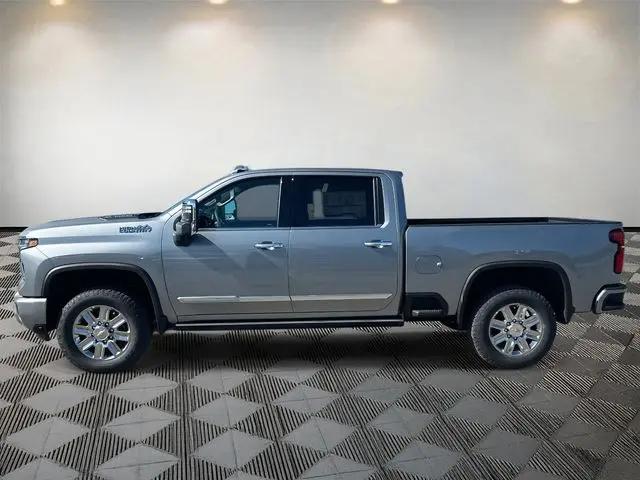 2026 Chevrolet Silverado 2500HD Crew Cab, Standard Bed, High Country, 4WD