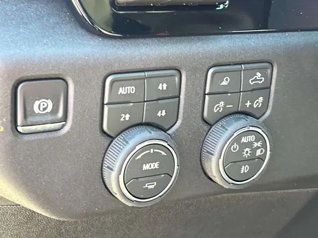 2026 Chevrolet Silverado 2500HD Crew Cab, Standard Bed, High Country, 4WD