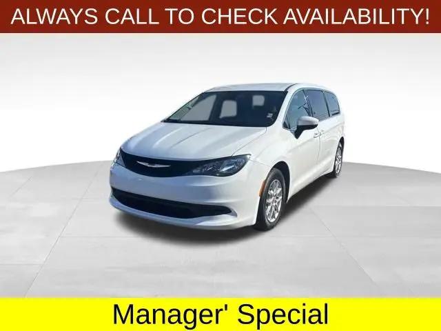 2023 Chrysler Voyager LX