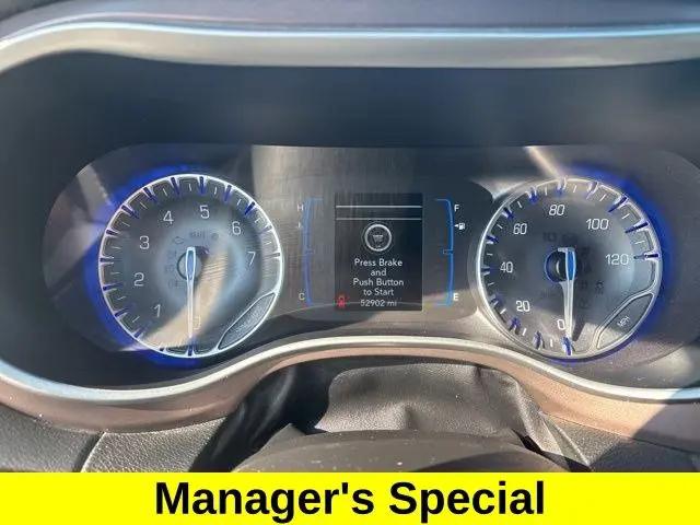 2023 Chrysler Voyager LX
