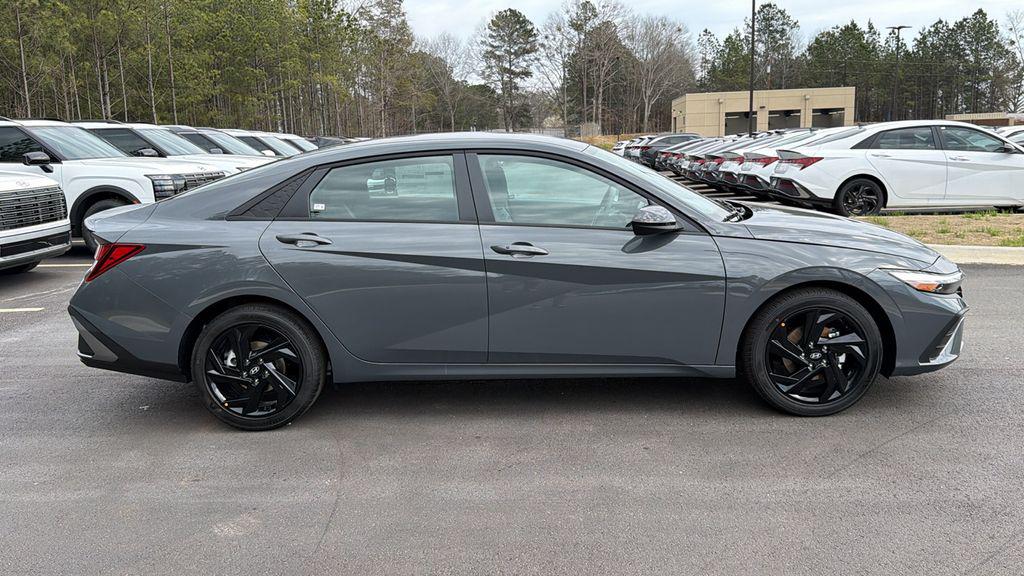New 2026 Gray HYUNDAI SEL Sport image 5