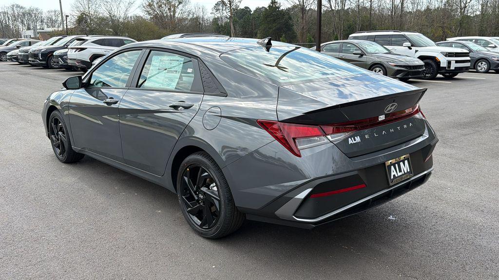 New 2026 Gray HYUNDAI SEL Sport image 8