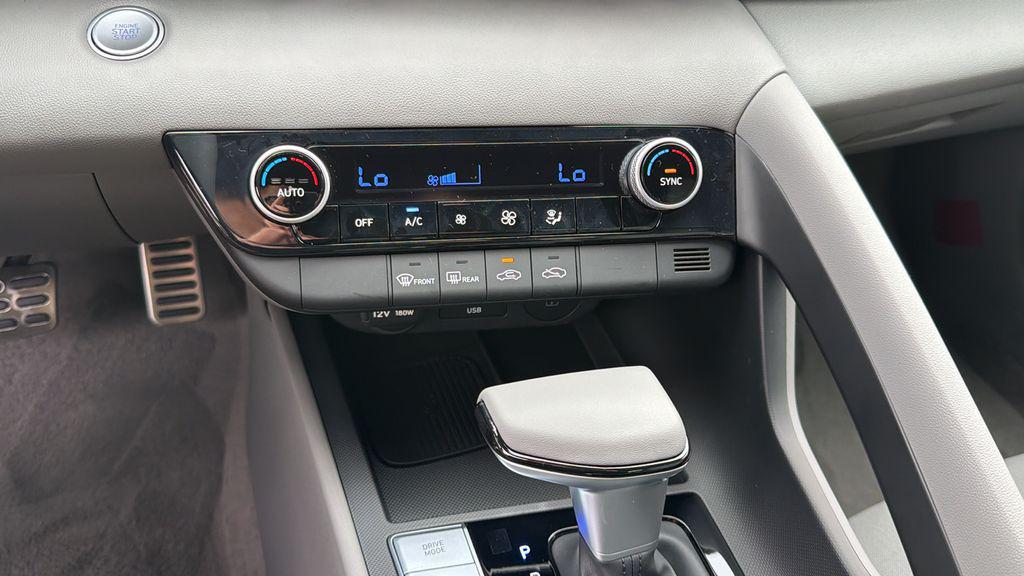 New 2026 Gray HYUNDAI SEL Sport image 27