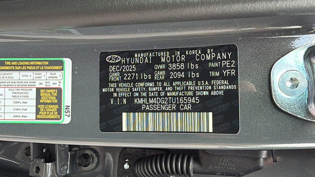 New 2026 Gray HYUNDAI SEL Sport image 33