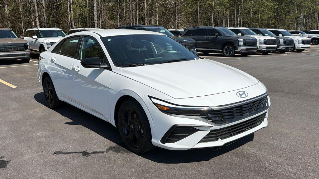 New 2026 White HYUNDAI SEL Sport image 4