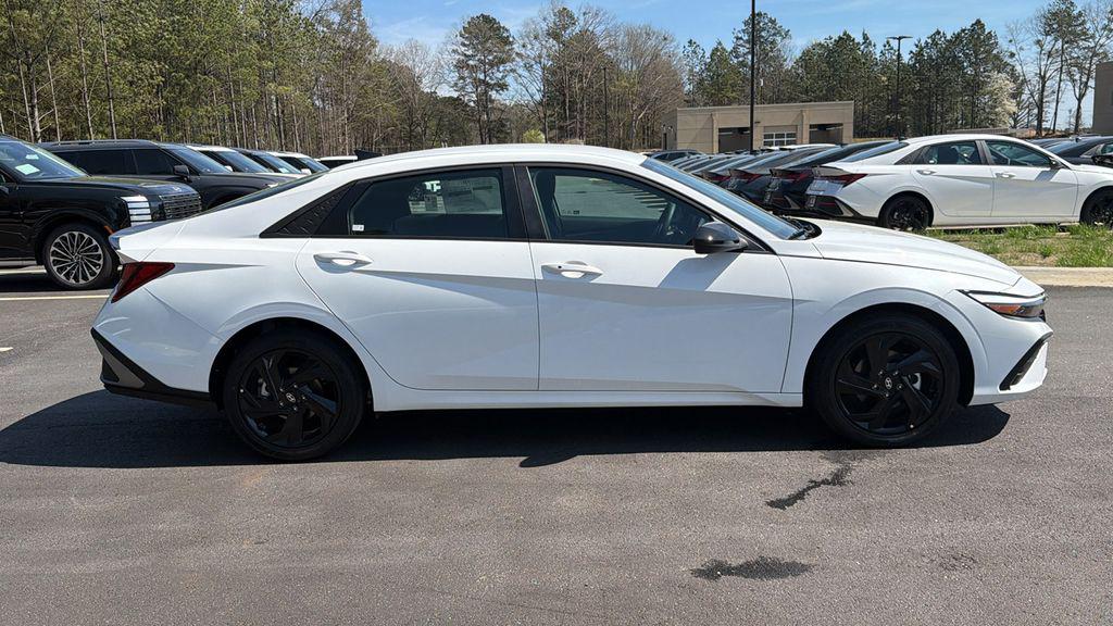 New 2026 White HYUNDAI SEL Sport image 5