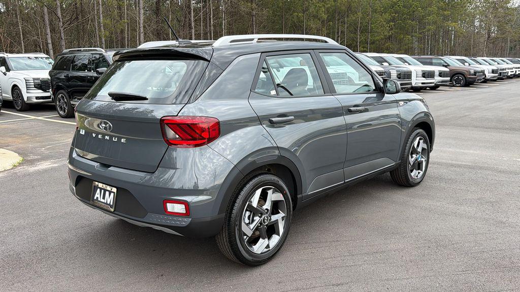 New 2026 Black HYUNDAI SEL w/Two-Tone Roof image 6