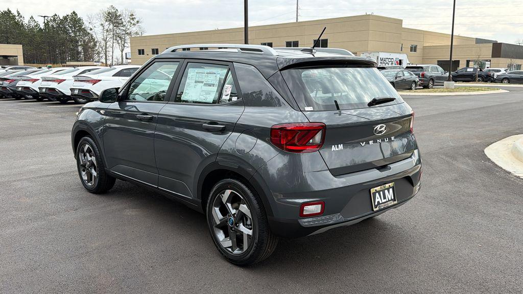 New 2026 Black HYUNDAI SEL w/Two-Tone Roof image 8