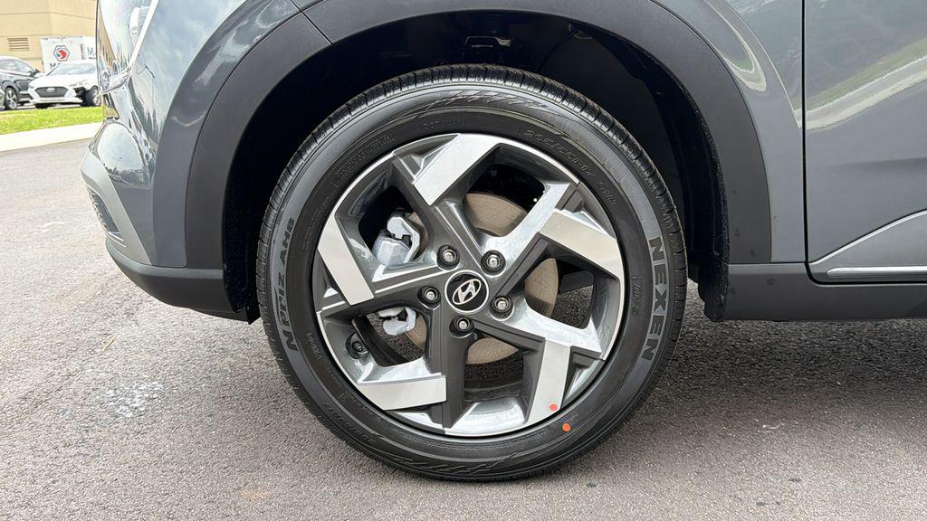 New 2026 Black HYUNDAI SEL w/Two-Tone Roof image 13