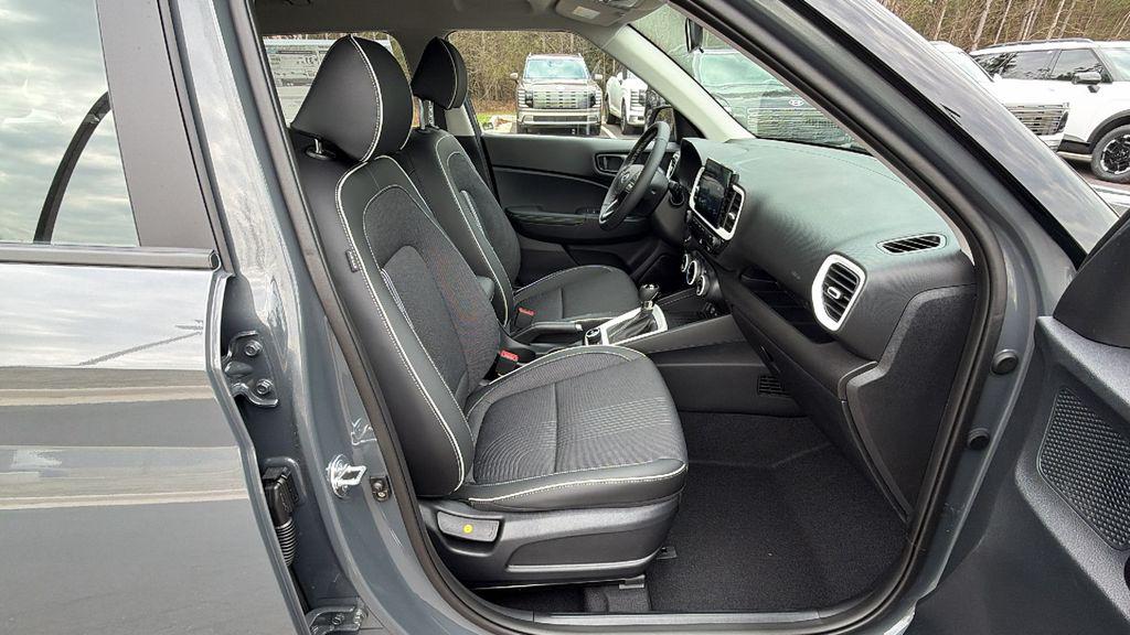 New 2026 Black HYUNDAI SEL w/Two-Tone Roof image 15