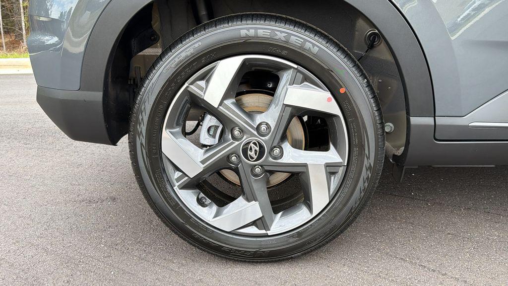 New 2026 Black HYUNDAI SEL w/Two-Tone Roof image 19