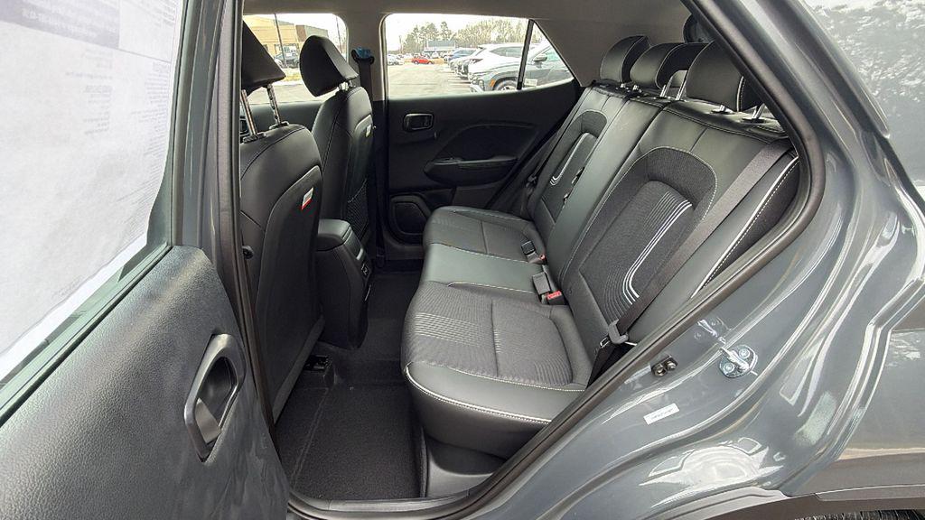 New 2026 Black HYUNDAI SEL w/Two-Tone Roof image 22
