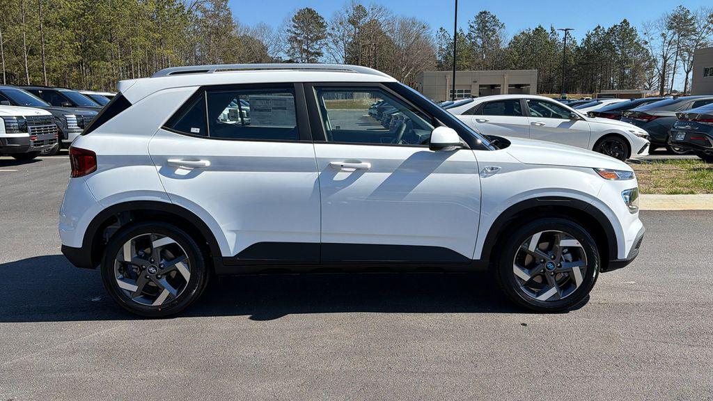 New 2026 White HYUNDAI SEL image 5