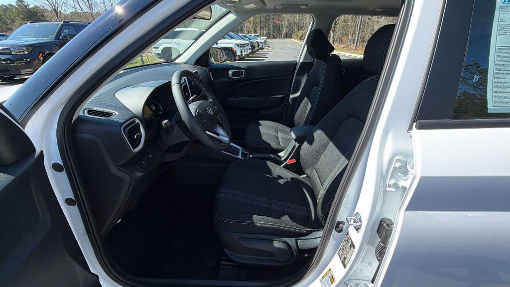 New 2026 White HYUNDAI SEL image 10