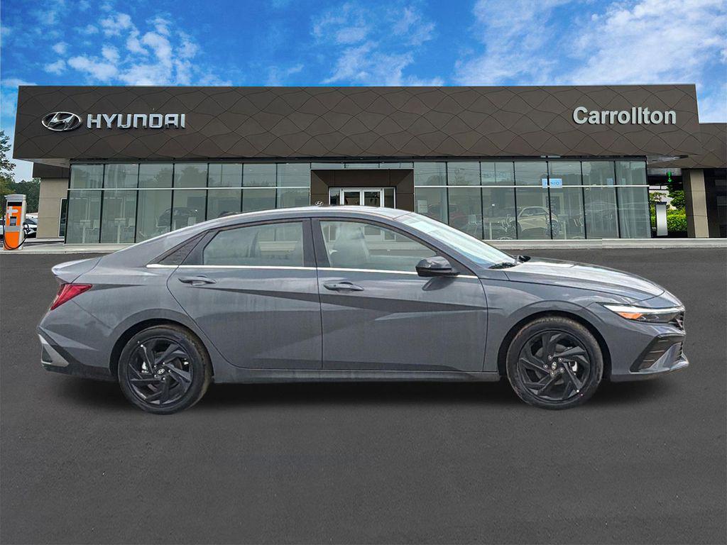 New 2026 Gray Hyundai SEL Sport Premium image 5