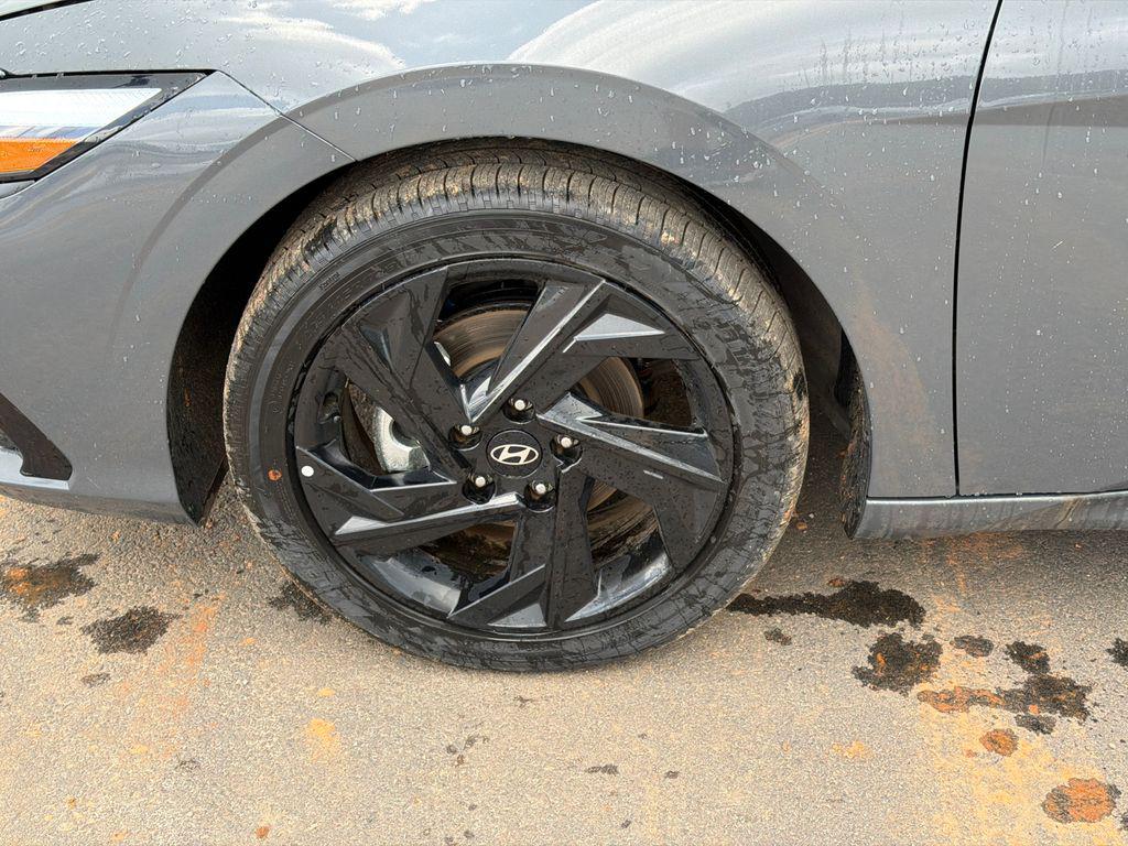 New 2026 Gray Hyundai SEL Sport Premium image 12