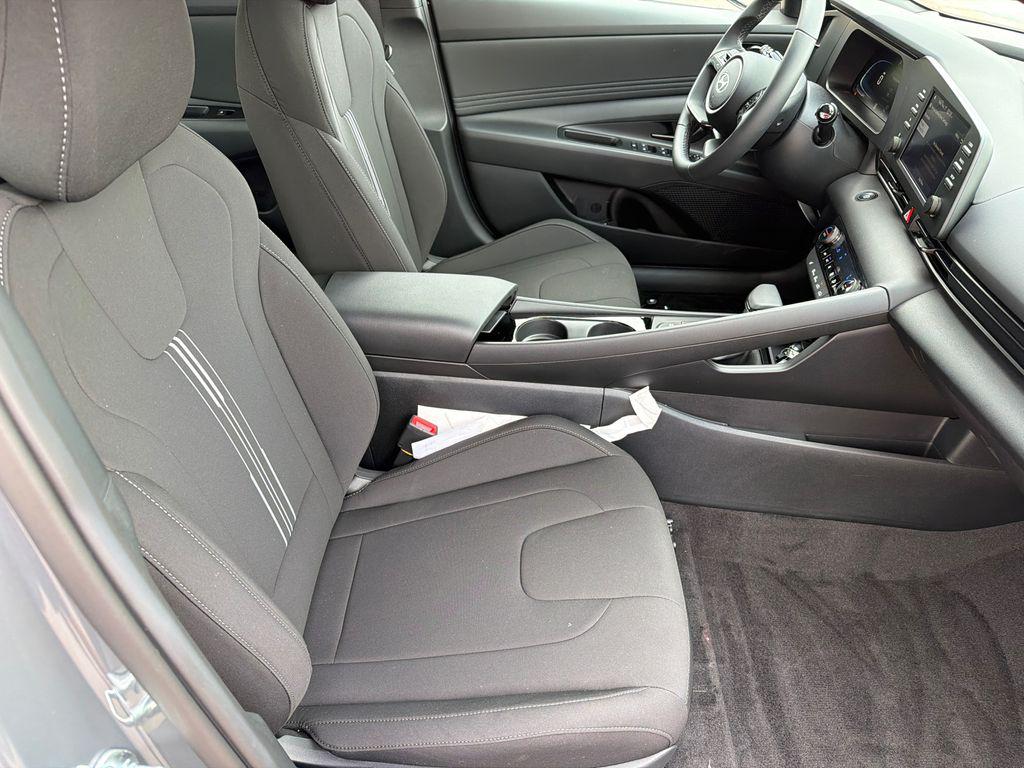 New 2026 Gray Hyundai SEL Sport Premium image 13