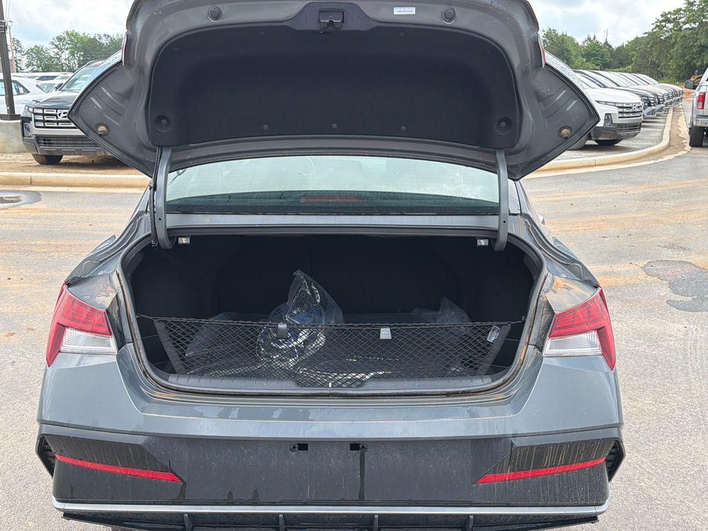 New 2026 Gray Hyundai SEL Sport Premium image 18