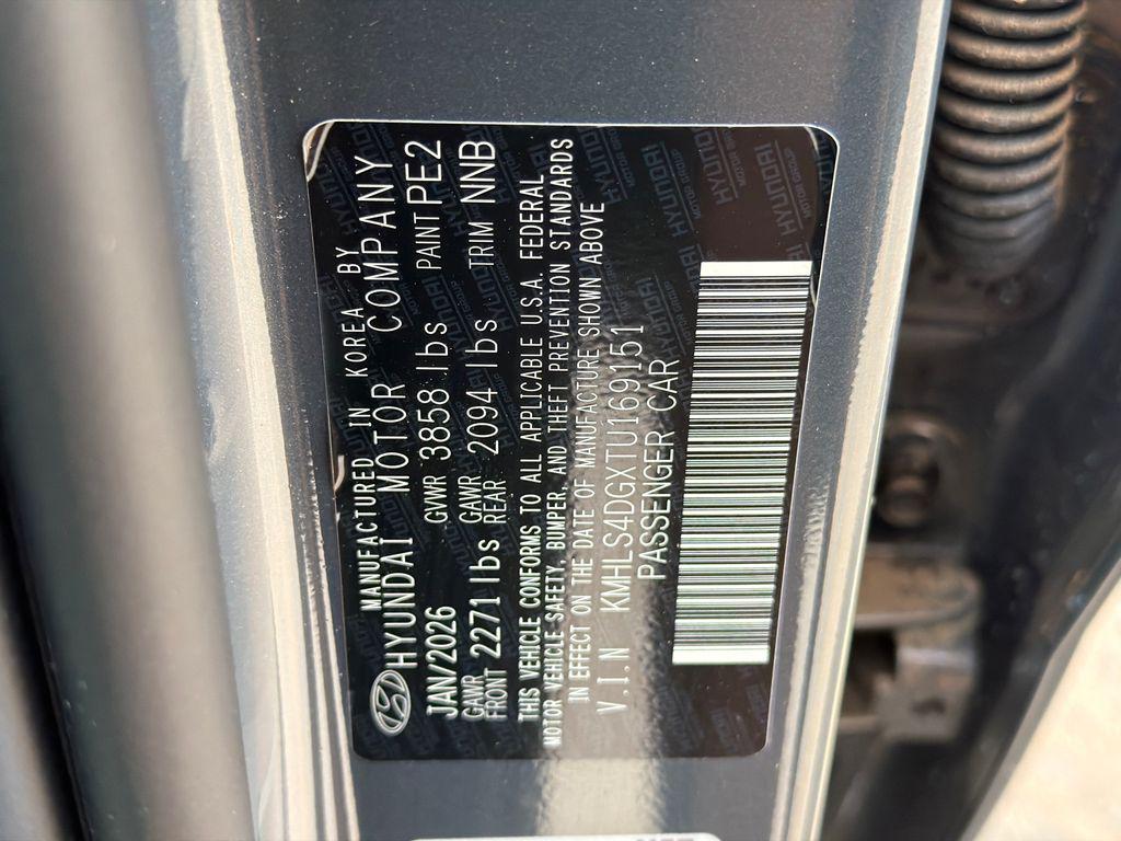 New 2026 Gray Hyundai SEL Sport Premium image 33